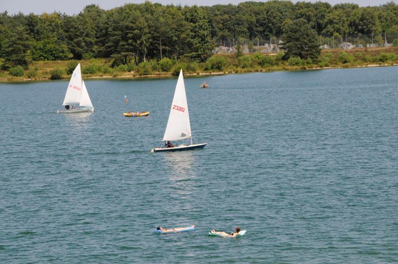 Camping De Binnenvaart Superior Chalet Aan de Wolfsberg Ngoại thất bức ảnh