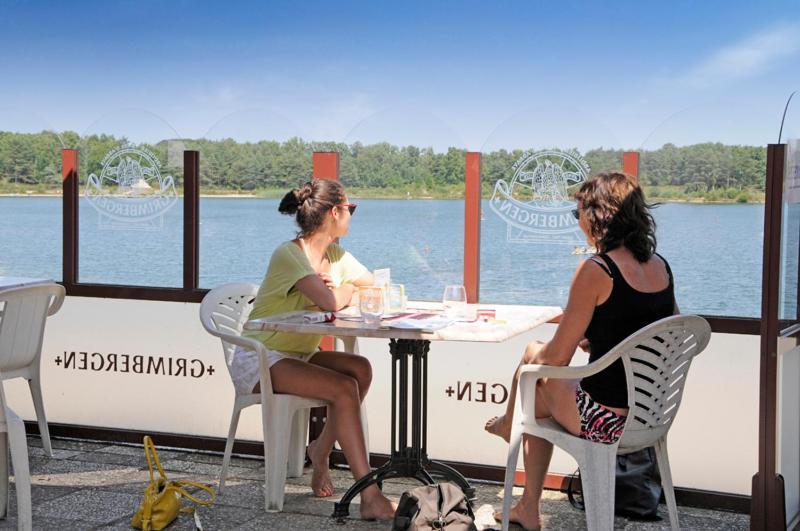 Camping De Binnenvaart Superior Chalet Aan de Wolfsberg Ngoại thất bức ảnh